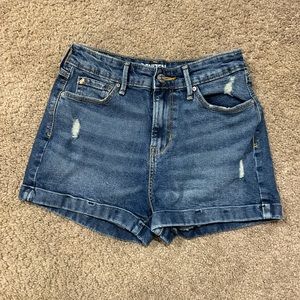 Levis Denizen Mom Shorts Womens High Rise Distressed Light Wash Denim Size W26
